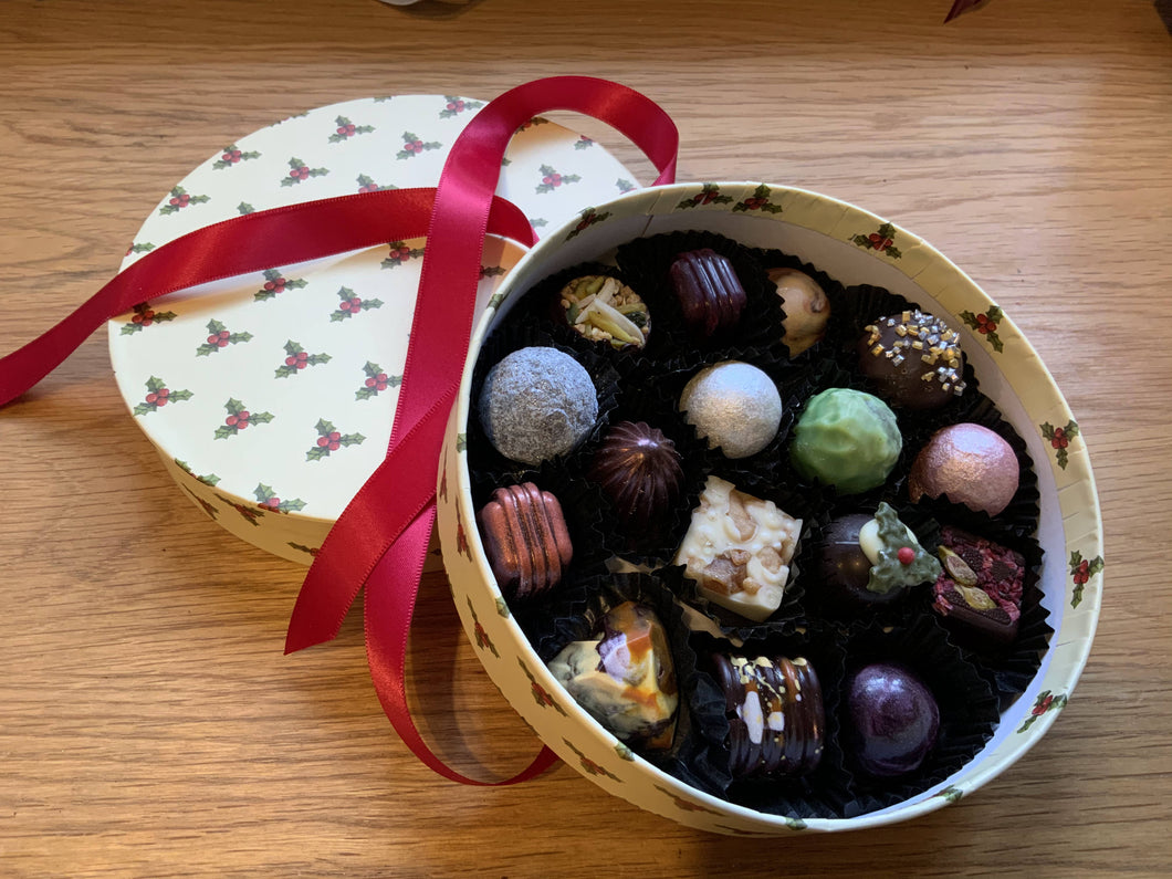 Hand-Crafted Loose Chocolate Selection Round Box